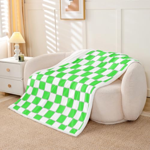 Image of Erosebridal Initial Letter L Sherpa Blanket Pink and White Checkered Fuzzy Plush Throw Cute Monogram Plaid Fleece Blanket for Kids Girls Women,Kawaii Gingham Grids Decor for Bed Couch Queen 90 inchx90 inch