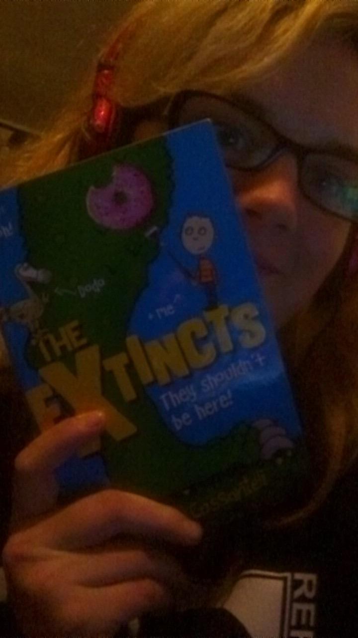 The Extincts (Audio Download): Veronica Cossanteli Tina Waller