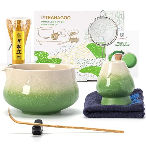 TEANAGOO Matcha Kit Vert 7 pièces, Fouet Matcha, ensemble à thé matcha pour préparer un latte, ensemble de fouets à matcha et bol avec cuillère et tamis, bol en céramique au design Fuji