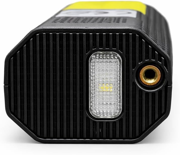 ટોચ view of ST-5537 showing USB output and jump starter port