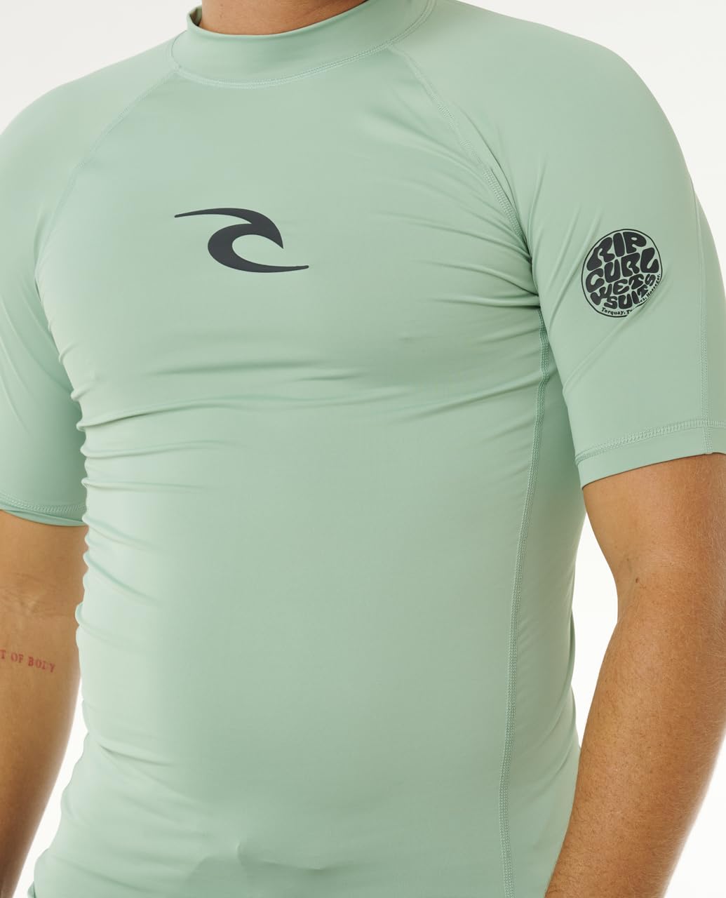 Rip Curl Waves UPF 50 Performance Short Sleeve Rashguard Maillot dermoprotecteur Homme