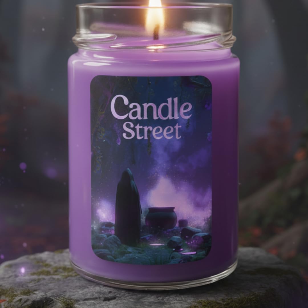 Candle Street | Duftkerze "Sortilegio Antico" 500 g | Weihrauch, Patschuli und Lavendel | Naturwachs, Kollektion Horror Stories | Mystischer und umhüllender Duft für Halloween