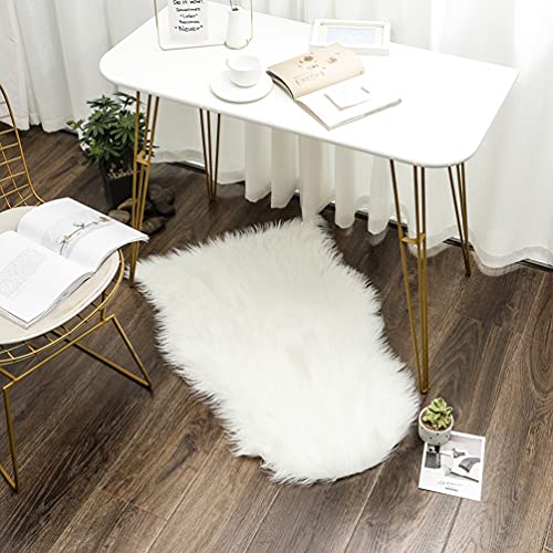JXLOULAN Faux Lammfell Schaffell Teppich Weiß 40x60 cm, Weicher Flauschiger Teppich Wohnzimmer Deko, Longhair Fell Lammfellimitat Carpet für Stühle Sofa Schlafzimmer Kinderzimmer