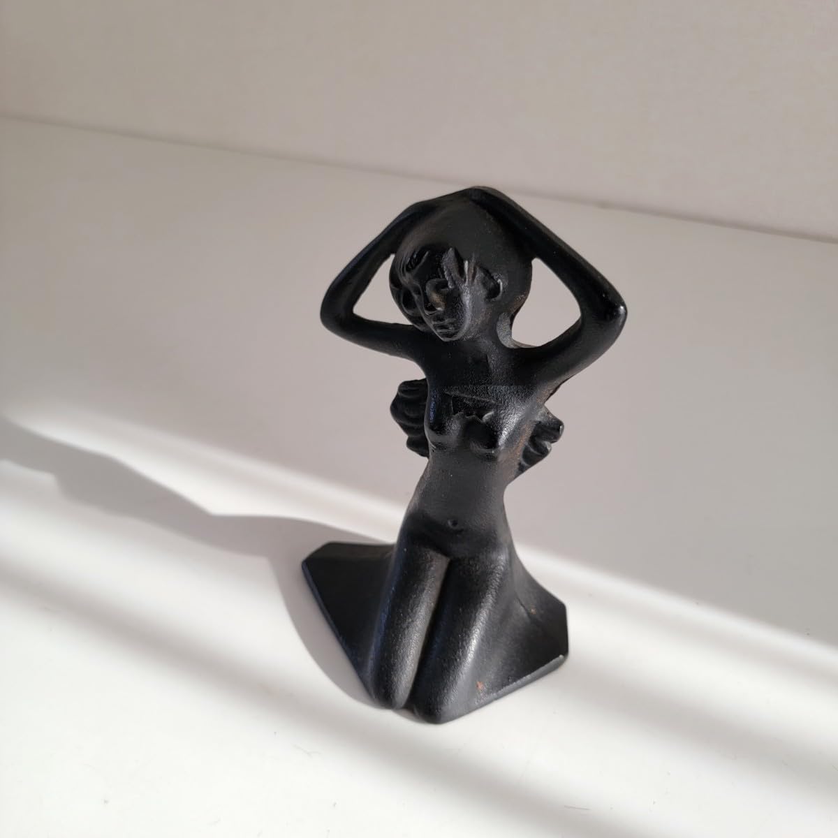 Amazon.co.jp: ヴィンテージ ピンナップガール ヌード 裸婦 鉄鋳物