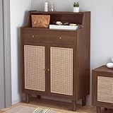 Zapatero de entrada con puertas de ratán, color rojo cereza y patas de madera maciza