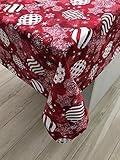 Este mantel navideño te ayudará a crear un ambiente elegante en tu mesa. -