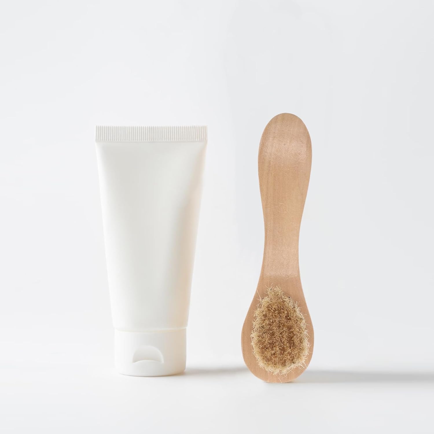 FUOYLOO Dry Brushing Body Brush and Multi-Function Face Cleansing Brush Set with Wooden Handle for Exfoliation, Back Scrubbing, in Shower Bath