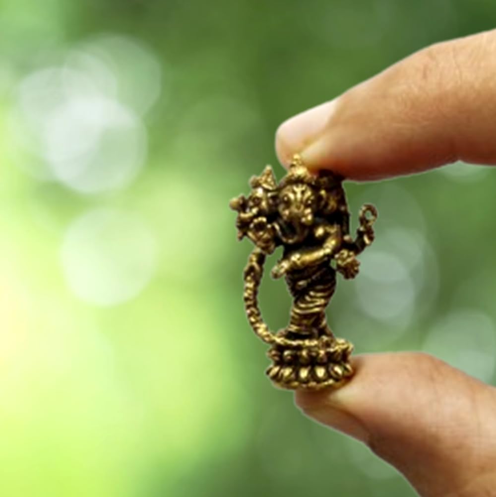 Trimukha Ganesha en laiton, statue miniature pour purifier l'énergie de la maison