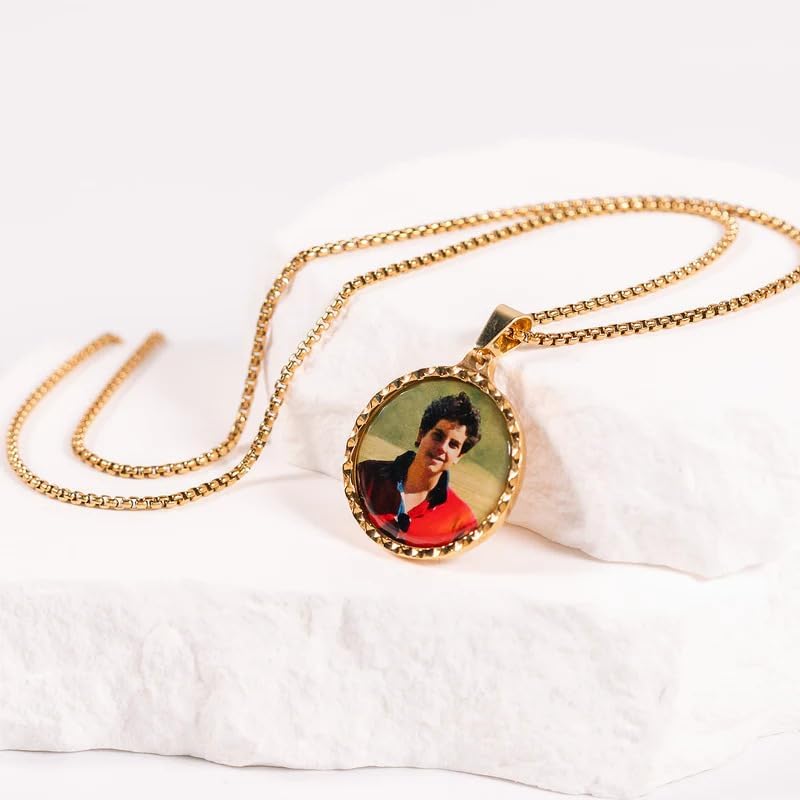Personalized St. Carlo Acutis Oval Picture Pendant Necklace – Medal with Custom Engraving | Catholic Jewelry Gift for Teens & Adults - Image 3