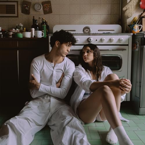 Sarah Toscano & Mida