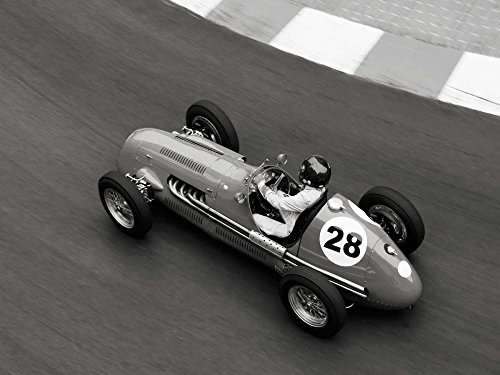 Affiche sur toile Voiture de course historique au Grand Prix de Monaco par Peter Seyfferth 80x107 cm