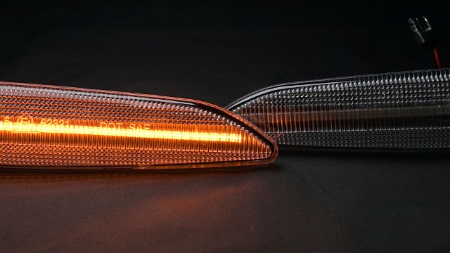 Indicatori Laterali A LED Dinamici Sequentiali Per Alfa Romeo 147/156, Fiat Tipo, Lancia Delta/Ypsilon - Amber - copertina