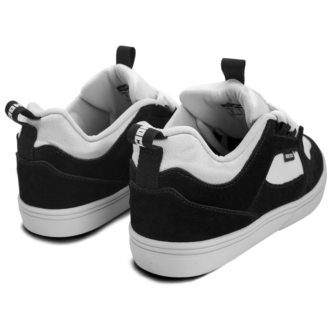 TEN HOCKS POP LITE 110.005.015 PETIT POA 40 em promoção! Veja a oferta e mais achadinhos de Tênis 5 Hoje é o melhor dia para comprar TEN HOCKS POP LITE 110.005.015 PETIT POA 40 com aquele preço maroto! Promoção! Aproveite a oferta! 5