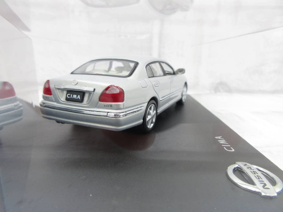 1/43 NISSAN CIMA ミニカー シルバー Amazon.co.jp: ミニカー 1/43 日産 シーマ CIMA シルバー ディーラー