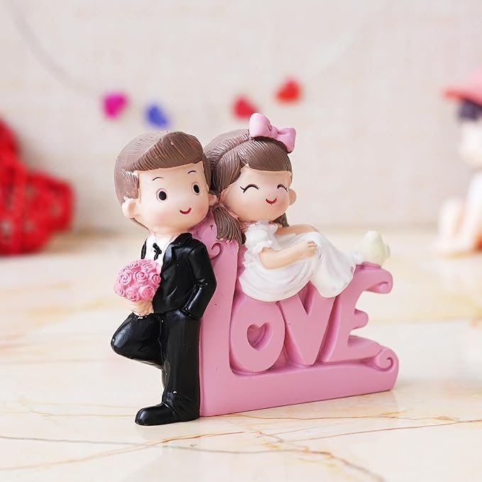 Statue de couple mignonne : cadeau de Saint-Valentin idéal - 4