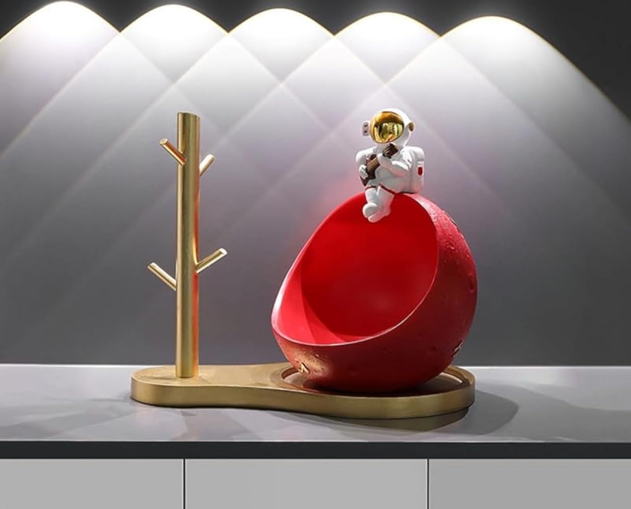 Xiraivke 宇宙飛行士像デザイン 多機能収納用品｜レジン製 可愛いデザイン｜キーホルダー・小物入れ・キャンディボウル兼用｜玄関