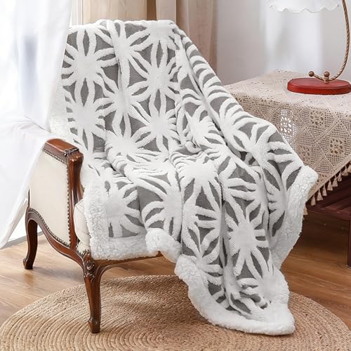 LOMAO Sherpa Fleece Blanket Fuzzy Soft Bed Blanket Dual Sided