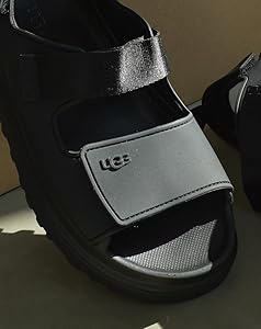 新品未使用 UGG 36 ゴールデングロウ ブラック UGG アグ サンダル レディース ゴールデングロウ 1152813K