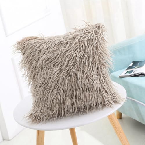 Housses de coussin fourrure synthétique adieu canapé froid