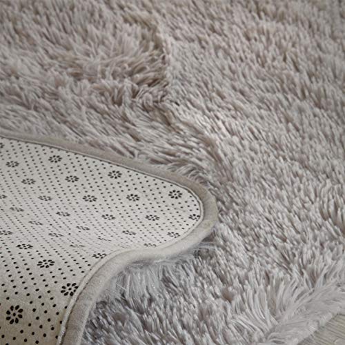 Sienna Small Rug for Bedroom, Silver Grey Fluffy Shaggy Rugs for Living Room Thick Pile Non-Shedding Bedside Rugs Super Soft Anti-Slip Floor Carpet, 80 x 150cm
