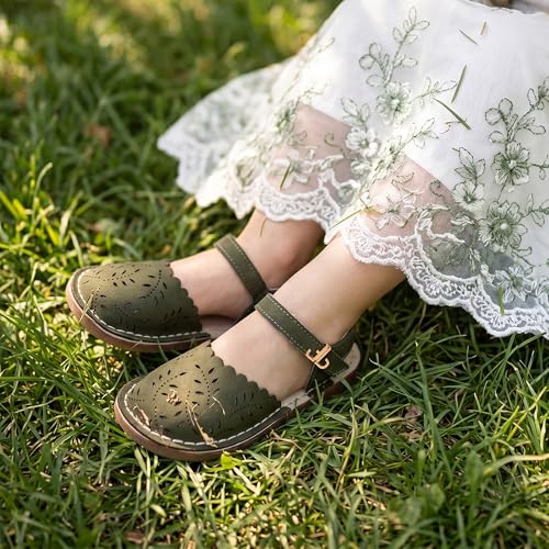 Image of THEE BRON Toddler Floral Cutout Closed Toe Sandals for Girls Breathable Summer Shoes