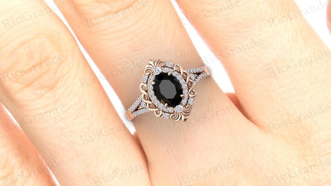 Vintage Black Onyx Engagement Ring 1.5 CT Art Deco Black Gemstone Ring Antique Black Onyx Wedding Ring 18k Gold Black Onyx Bridal Ring For Women