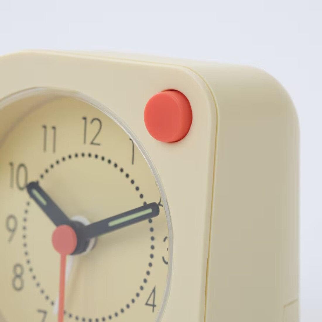 OLD IKEA JAGGA スチール ウォールラック 時計付き スペースエイジ Amazon.co.jp: IKEA イケア 目覚まし時計 ペールイエロー 8x8cm