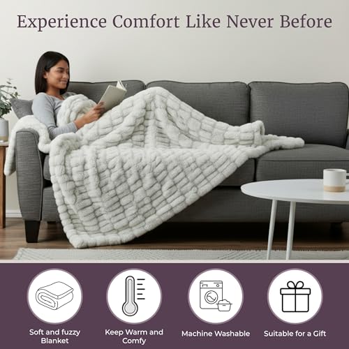 Image of Lavish Home Oversized Ruched Faux Fur Blanket - 60x80-Inch Jacquard Faux Fur Queen-Size Throw for Sofas and Beds - Luxurious Bedding (Gray)