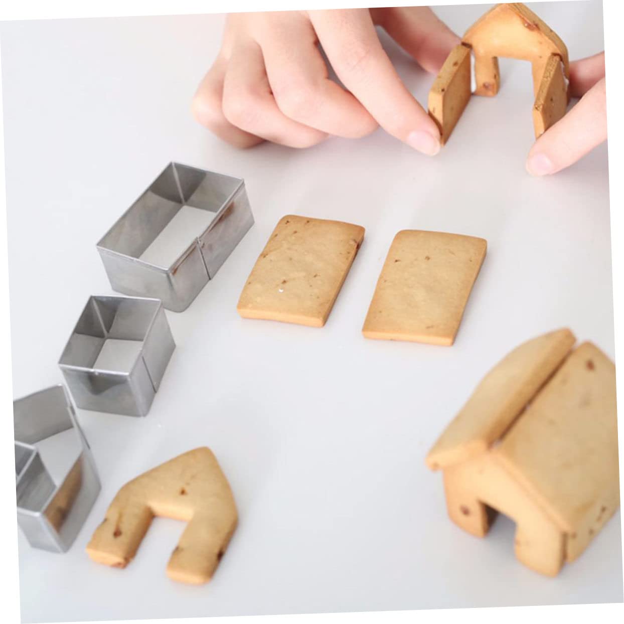 5 Juegos Cortadores de Galletas Navideñas Inoxidable Moldes para Bizcochos y Fondant Aptos para Repostería y Decoración DIY Casa o Pastelería Profesional
