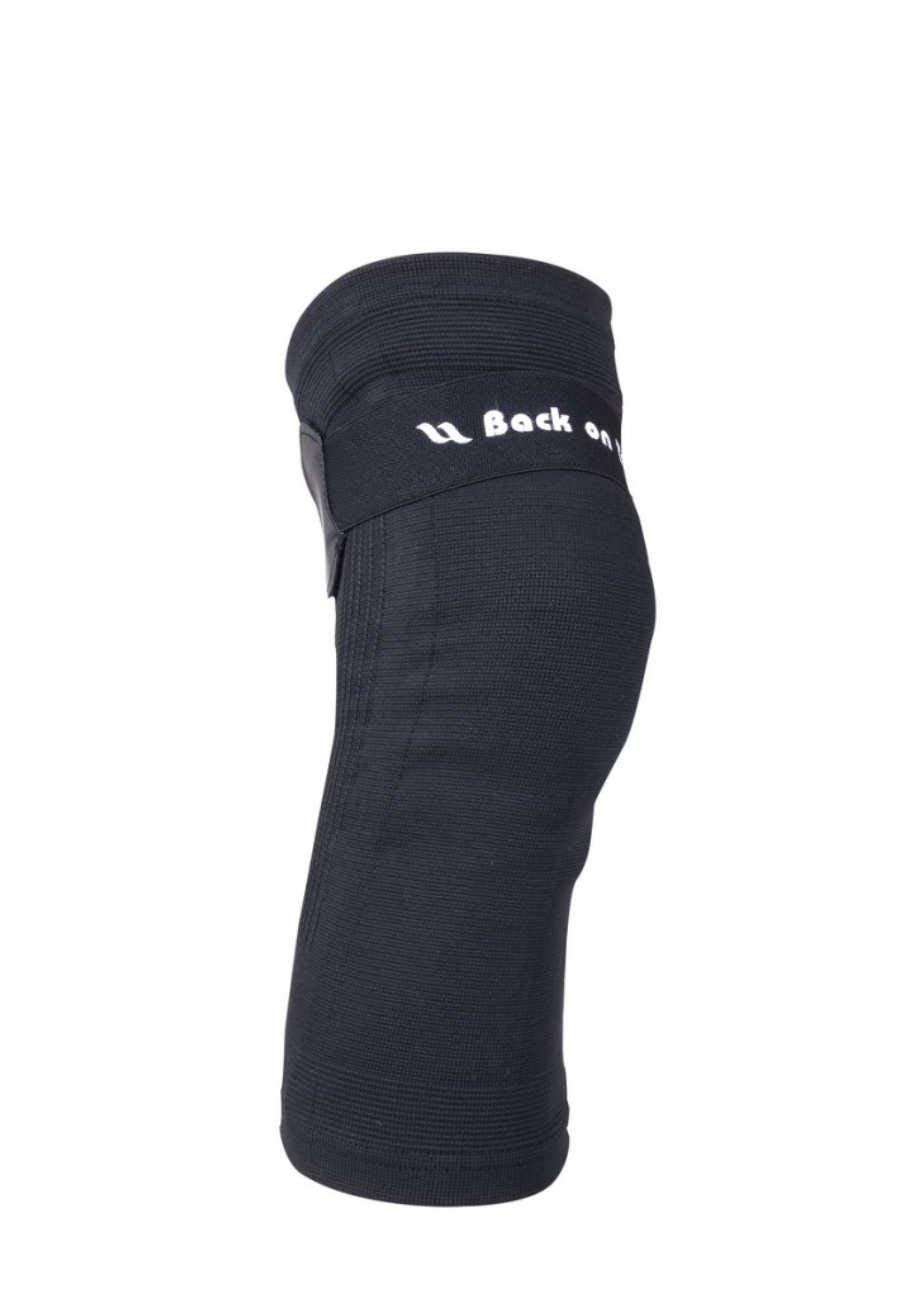 Back on Track Knee Brace with Removable Strap 1110 with Welltex Technology, Black, Large