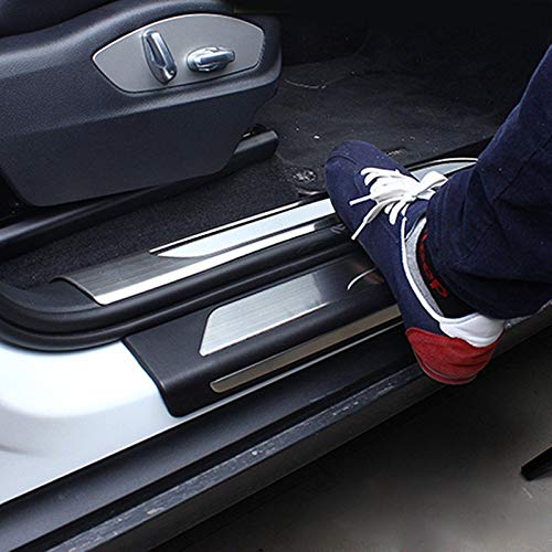 ポルシェ マカン 95B インサイド用スカッフプレート カーボン ポルシェ マカン 95B インサイド用スカッフプレート カーボン