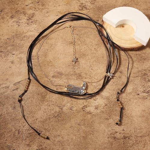 Pendentif chaîne gothique à plusieurs couches avec long collier en cascade