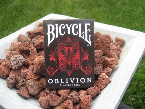 Preisvergleich Produktbild Bicycle Oblivion Deck (Red) by Collectable Playing Cards - Trick