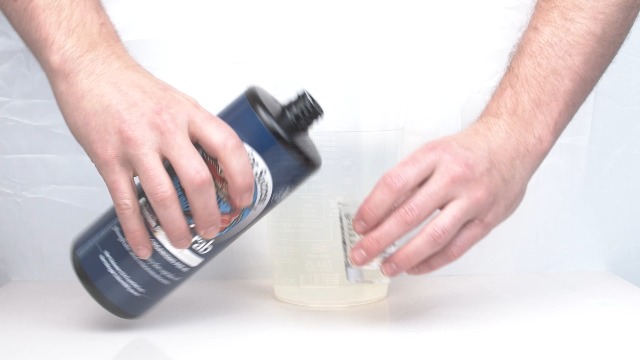 Root Stimulator for Plants, King Crab Ultra Concentrated OMRI Organic Bacteria for Plants, 275 Million Organisms per ml, Roses, Tomatoes, Houseplants, Trees and Succulents 32 oz Makes 1,900 Gallons