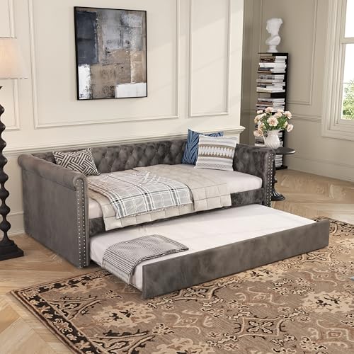 Madison Upholstered Daybed