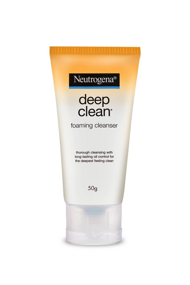 neutrogena deep clean foam cleanser review
