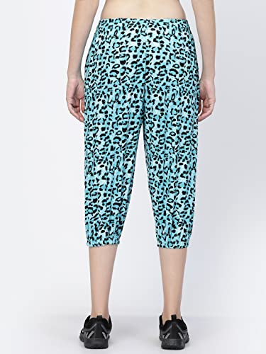 Image of UZARUS Women's Animal Print Tie-Dye Strechable Capri 3 /4th Shorts