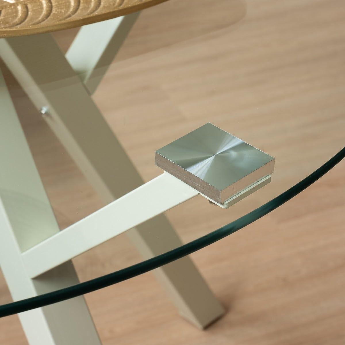 Mesa redonda de cristal templado y metal beige de 100 cm de diámetro | Capacidad para 4 personas. Diseño moderno que aporta amplitud visual y calidez a tu comedor o zona de office.
