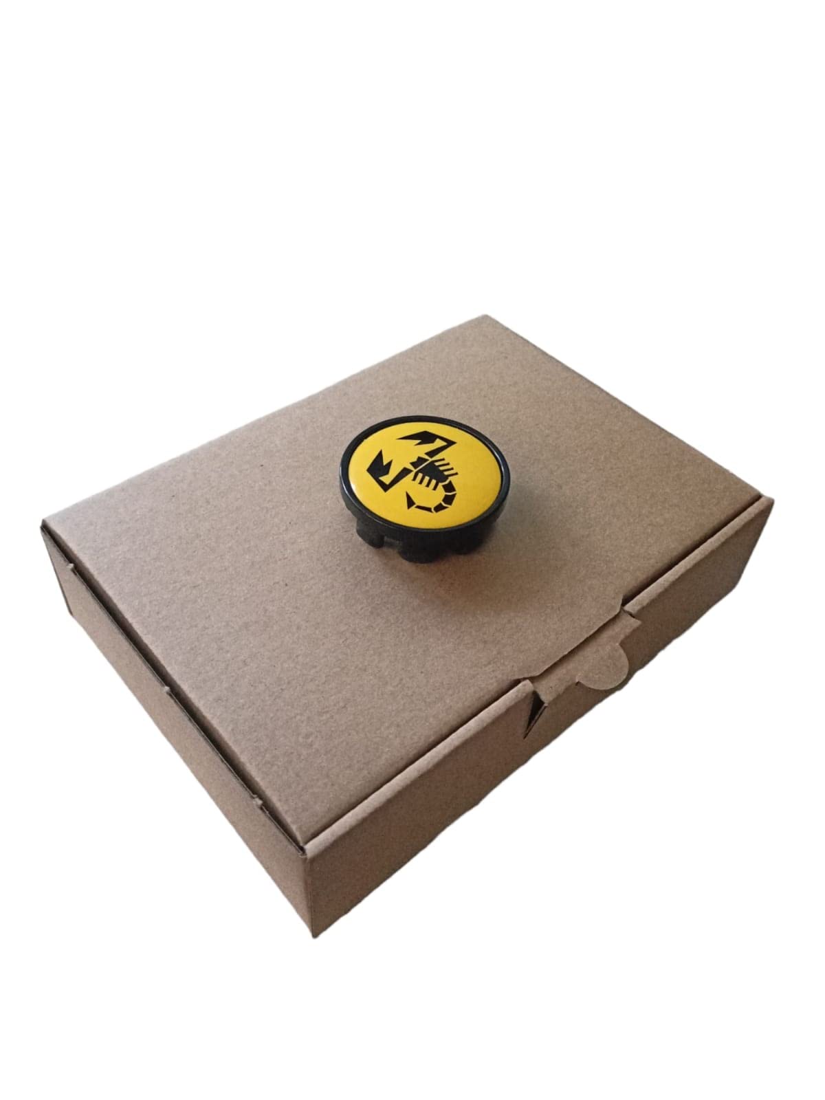 Set 4 Tappi Coprimozzo Copri Mozzo con Scorpione Diametro 50 mm Compatibili per ABARTH Cerchi Essesse Coppe Coppette per Cerchi in Lega Giallo Nero