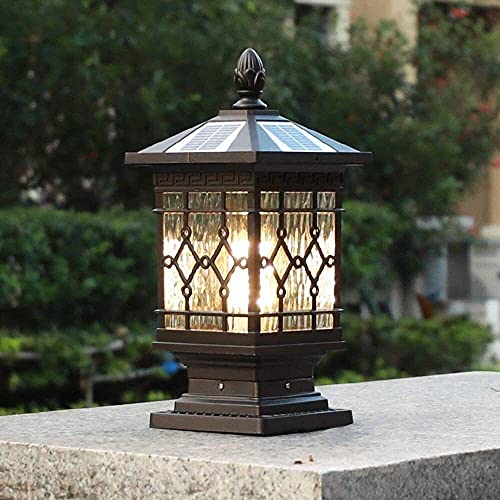 Colonne phare solaire extérieur pour sécuriser allée jardin et parc