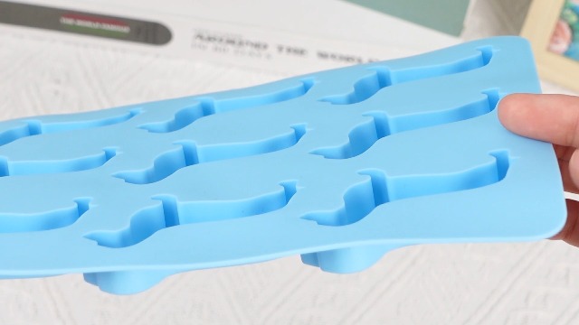 Set de 6 piezas Roshtia con moldes de hielo y cucharas medidoras miniatura 7