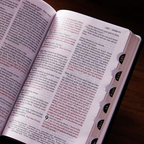 Image of NKJV Personal Size Large Print Bible with 43,000 Cross References, Brown Leathersoft, Red Letter, Comfort Print (Thumb Indexed)
