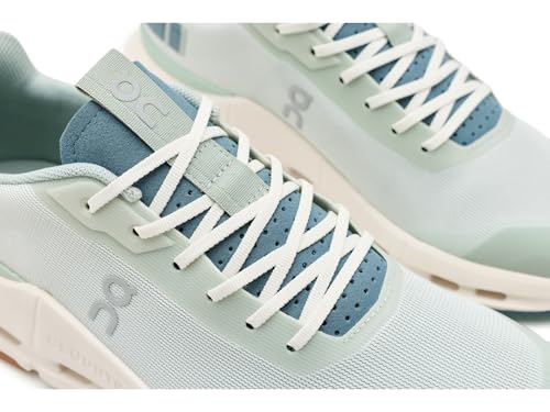 Image of On Women's Cloudnova Form 2 Sneakers
