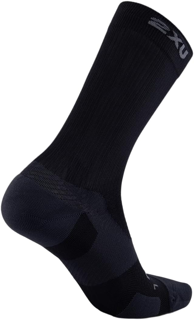 2XU Unisex Vectr Light Cushion Crew Socks Small Black/Titanium