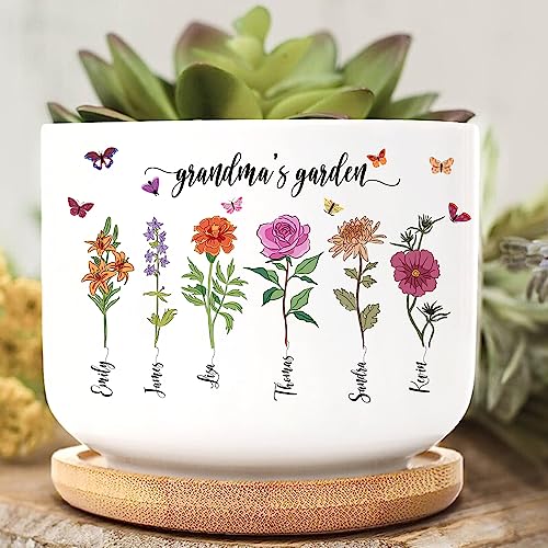 Personalized Grandma's Garden Plant Pot w/ Bamboo Tray, Nana's Garden, Birth Month Flower Family Custom Flower Pots, Gift For Gigi, Grandmother, Gift for Mom on Mothers Day, Gardener Birthflower Pot