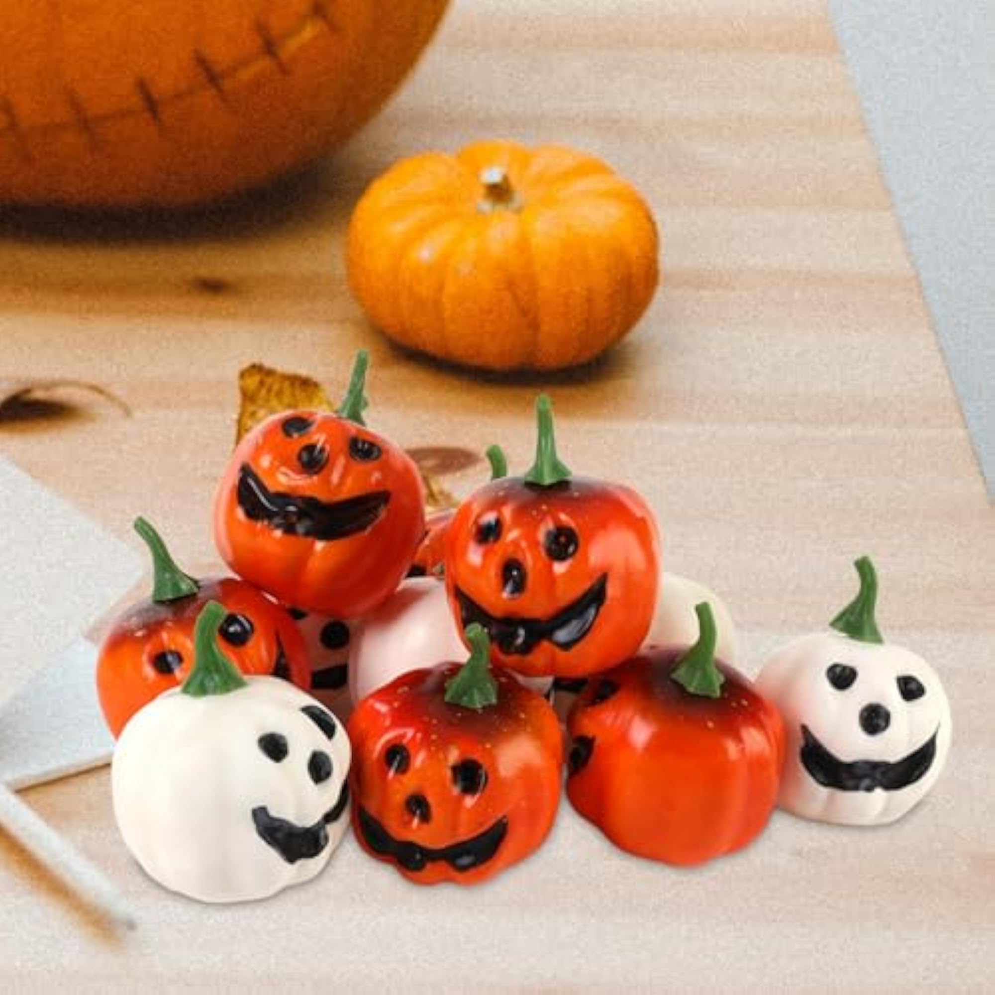 12Pcs Artificial Smiling Face Pumpkins Halloween Supplies
