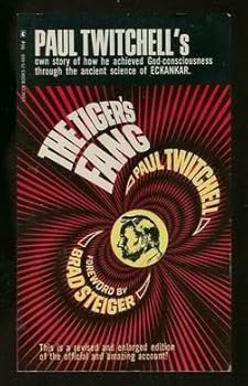 Paperback The tiger's fang (A Lancer Contempora book) Book