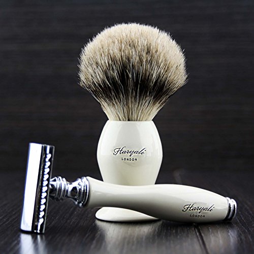 Double Edge Shaving Razor with Badger Hair Shaving Brush Kit by Haryali London