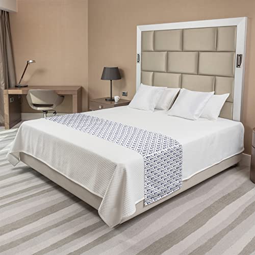 Ambesonne Nautical Bed Runner, Anchors Pattern Of Diamond Shaped Dots Marine Navy Sailing Illustration, Decorative Accent Bedding Scarf For Hotels Homes And Guestrooms, Queen, White Blue #TOP1