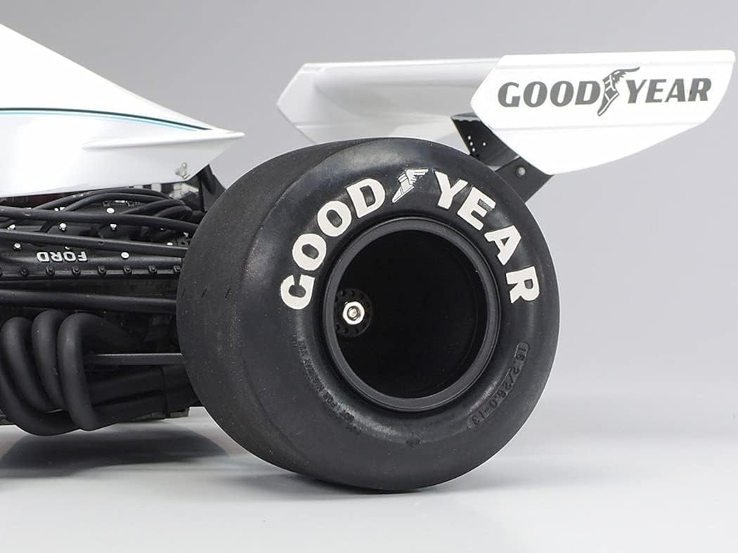 TAMIYA 12042 1:12 Martini Brabham BT44B ´75 m Photoä. Faithful Replica, Model Building, Plastic Kit, Crafts, Hobby, Gluing, Model Kit, Assembly, Unpainted, Grey